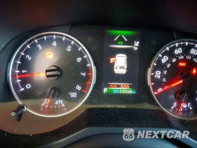 Zdjęcie 9 z 12 samochodu: 2019 TOYOTA RAV4 LE VIN:JTMF1RFV3KJ012235 - miniatura