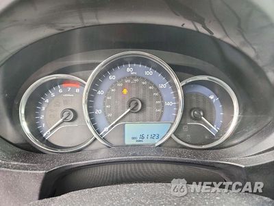 Zdjęcie 9 z 12 samochodu: 2014 TOYOTA COROLLA LE VIN:2T1BURHE5EC170675 - miniatura