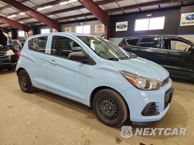 Czwarte zdjęcie samochodu z boku: 2016 CHEVROLET SPARK LS VIN:KL8CB6SA8GC617664 - miniatura