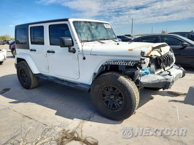 Czwarte zdjęcie samochodu z boku: 2017 JEEP WRANGLER UNLIMITED SAHARA VIN:1C4HJWEG3HL624863 - miniatura