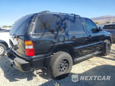 Trzecie zdjęcie samochodu z tyłu: 2001 GMC DENALI VIN:1GKEK63U71J316187 - miniatura