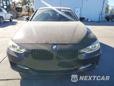 Piąte zdjęcie samochodu w środku: 2013 BMW 335 I VIN:WBA3A9C50DF475525 - miniatura