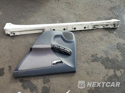 Zdjęcie 12 z 13 samochodu: 2012 TOYOTA PRIUS TWO VIN:JTDKN3DU3C5510116 - miniatura
