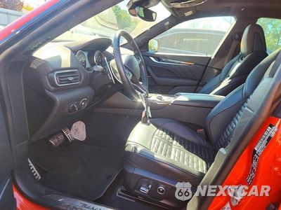 Zdjęcie 7 z 13 samochodu: 2023 MASERATI LEVANTE MC EDITION VIN:ZN661YUS7PX423787 - miniatura