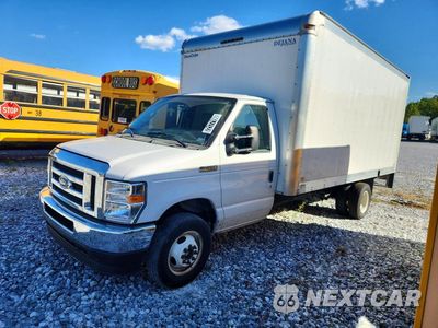 2023 FORD E450 BOX TRUCK 1FDXE4FN8PDD32499 - główne zdjęcie licytacji z USA - miniatura