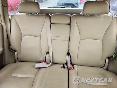 Zdjęcie 10 z 14 samochodu: 2004 TOYOTA HIGHLANDER BASE VIN:JTEGP21A540041660 - miniatura