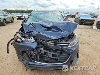 Piąte zdjęcie samochodu w środku: 2019 CHEVROLET TRAX LS VIN:3GNCJKSB0KL122102 - miniatura
