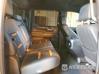 Zdjęcie 10 z 12 samochodu: 2024 GMC SIERRA K1500 AT4 VIN:3GTUUEE8XRG377784 - miniatura