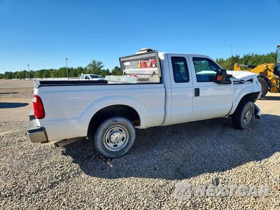 Trzecie zdjęcie samochodu z tyłu: 2025 FORD F250 SUPER DUTY VIN:1FT7X2A65GED42369 - miniatura