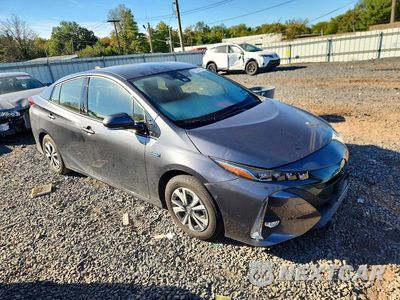 Czwarte zdjęcie samochodu z boku: 2017 TOYOTA PRIUS PRIME ADVANCED VIN:JTDKARFP1H3027572 - miniatura