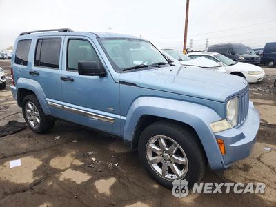 Czwarte zdjęcie samochodu z boku: 2012 JEEP LIBERTY SPORT VIN:1C4PJMAKXCW202252 - miniatura