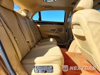 Zdjęcie 10 z 12 samochodu: 2017 BENTLEY FLYING SPUR VIN:SCBEC9ZA8HC060974 - miniatura