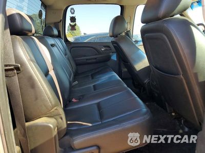 Zdjęcie 10 z 13 samochodu: 2011 CHEVROLET SILVERADO K2500 HEAVY DUTY LTZ VIN:1GC1KYC88BF107361 - miniatura