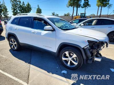 Czwarte zdjęcie samochodu z boku: 2019 JEEP CHEROKEE LIMITED VIN:1C4PJMDX2KD488888 - miniatura