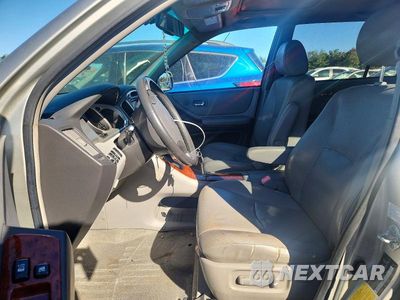 Zdjęcie 7 z 13 samochodu: 2007 TOYOTA HIGHLANDER HYBRID VIN:JTEEW21A670043383 - miniatura