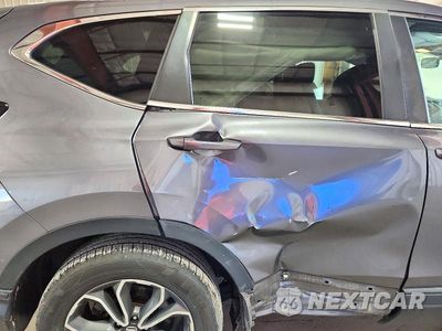 Zdjęcie 11 z 13 samochodu: 2020 HONDA CR-V EX VIN:2HKRW2H5XLH671541 - miniatura