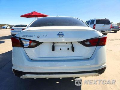 Zdjęcie 6 z 13 samochodu: 2019 NISSAN ALTIMA S VIN:1N4BL4BV0KC247171 - miniatura