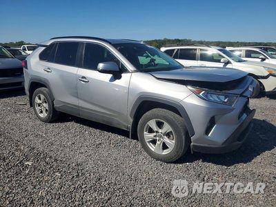 Czwarte zdjęcie samochodu z boku: 2021 TOYOTA RAV4 XLE PREMIUM VIN:2T3A1RFV3MC180537 - miniatura