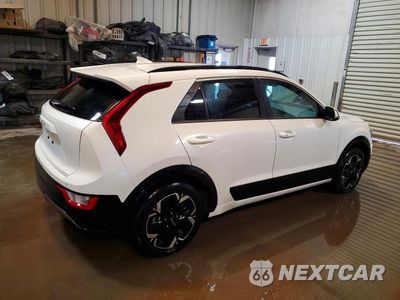 Trzecie zdjęcie samochodu z tyłu: 2024 KIA NIRO WIND VIN:KNDCR3L11R5094124 - miniatura