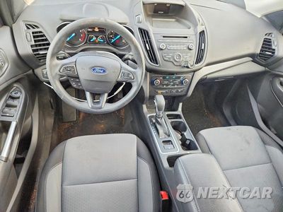 Zdjęcie 8 z 13 samochodu: 2018 FORD ESCAPE SE VIN:1FMCU9GD8JUB61944 - miniatura