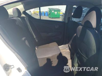 Zdjęcie 10 z 12 samochodu: 2012 NISSAN VERSA 1.6 S VIN:3N1CN7AP5CL927461 - miniatura