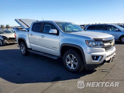 Czwarte zdjęcie samochodu z boku: 2018 CHEVROLET COLORADO Z71 VIN:1GCPTDE14J1309626 - miniatura