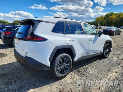 Trzecie zdjęcie samochodu z tyłu: 2026 TOYOTA RAV4 XLE PREMIUM VIN:2T36CRAV3TC019854 - miniatura