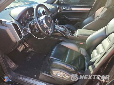 Zdjęcie 7 z 13 samochodu: 2012 PORSCHE CAYENNE TURBO VIN:WP1AC2A2XCLA80335 - miniatura