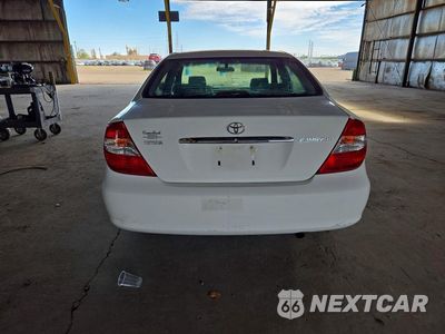 Zdjęcie 6 z 12 samochodu: 2003 TOYOTA CAMRY XLE VIN:4T1BE30K83U247899 - miniatura