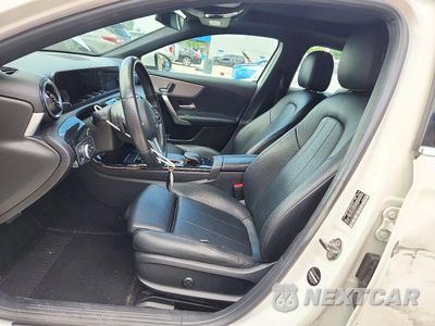 Zdjęcie 7 z 12 samochodu: 2019 MERCEDES-BENZ A 220 VIN:WDD3G4EBXKW001477 - miniatura