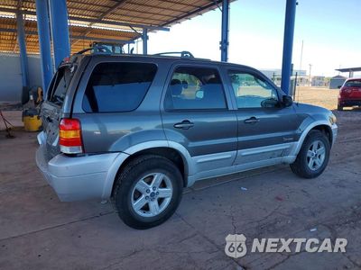 Trzecie zdjęcie samochodu z tyłu: 2006 FORD ESCAPE VIN:1FMYU96H66KB21844 - miniatura