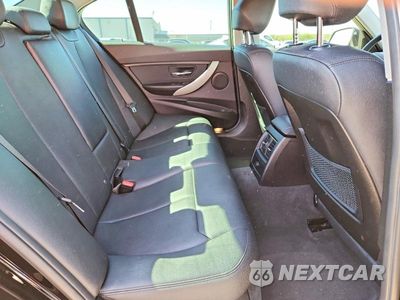 Zdjęcie 10 z 12 samochodu: 2018 BMW 320 I VIN:WBA8A9C59JAH14023 - miniatura