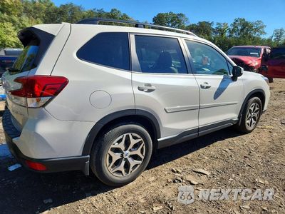 Trzecie zdjęcie samochodu z tyłu: 2020 SUBARU FORESTER PREMIUM VIN:JF2SKAJC8LH406178 - miniatura