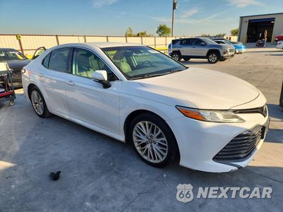 Czwarte zdjęcie samochodu z boku: 2019 TOYOTA CAMRY XLE VIN:4T1B11HK7KU212242 - miniatura