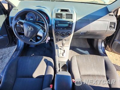 Zdjęcie 8 z 12 samochodu: 2012 TOYOTA COROLLA S VIN:2T1BU4EE3CC881490 - miniatura