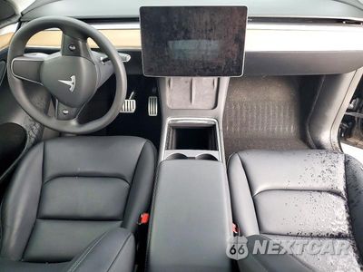 Zdjęcie 8 z 13 samochodu: 2023 TESLA MODEL Y VIN:7SAYGDEF5PF828949 - miniatura