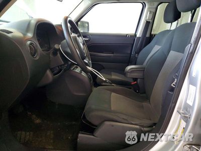 Zdjęcie 7 z 13 samochodu: 2011 JEEP PATRIOT SPORT VIN:1J4NF1GB7BD141557 - miniatura
