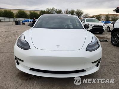 Piąte zdjęcie samochodu w środku: 2022 TESLA MODEL 3 VIN:5YJ3E1EC6NF339734 - miniatura
