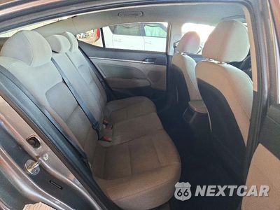 Zdjęcie 10 z 12 samochodu: 2018 HYUNDAI ELANTRA SEL VIN:5NPD84LF0JH297938 - miniatura