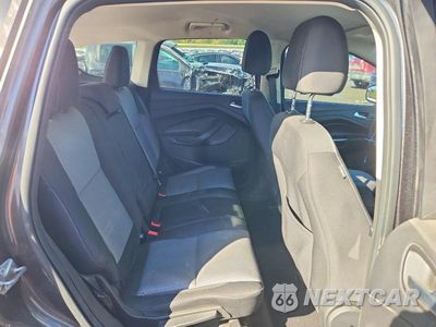 Zdjęcie 10 z 13 samochodu: 2017 FORD ESCAPE SE VIN:1FMCU9GD0HUD88815 - miniatura