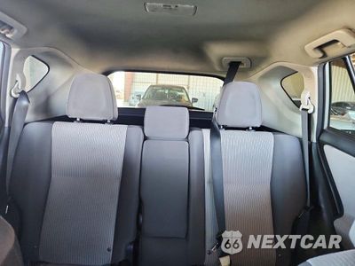 Zdjęcie 10 z 13 samochodu: 2015 TOYOTA RAV4 LE VIN:2T3BFREV7FW319156 - miniatura