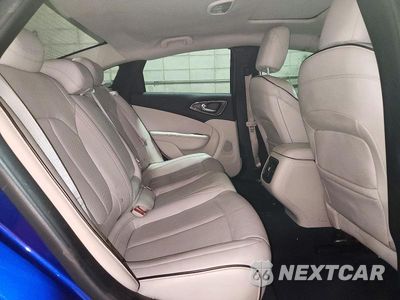 Zdjęcie 10 z 13 samochodu: 2015 CHRYSLER 200 C VIN:1C3CCCCG1FN510386 - miniatura