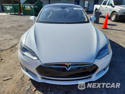 Piąte zdjęcie samochodu w środku: 2013 TESLA MODEL S VIN:5YJSA1DP2DFP10348 - miniatura