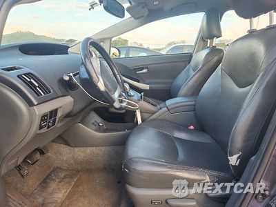 Zdjęcie 7 z 12 samochodu: 2010 TOYOTA PRIUS IV VIN:JTDKN3DU3A0029440 - miniatura