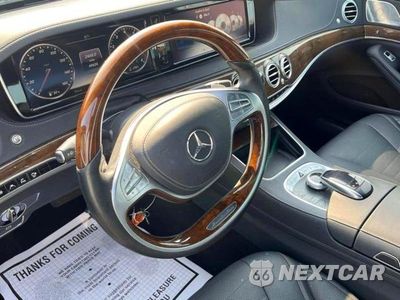 Zdjęcie 9 z 10 samochodu: 2014 MERCEDES-BENZ S 550 4MATIC VIN:WDDUG8FB3EA034929 - miniatura