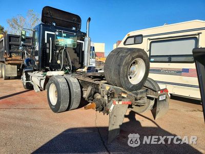 Drugie zdjęcie samochodu z przodu: 2002 FREIGHTLINER COLUMBIA 120 SEMI TRUCK VIN:1FUJA6CG02LJ96304 - miniatura
