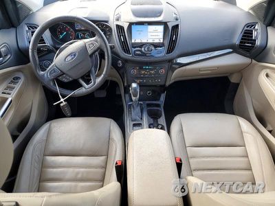 Zdjęcie 8 z 12 samochodu: 2019 FORD ESCAPE TITANIUM VIN:1FMCU9J95KUA48586 - miniatura