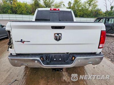 Zdjęcie 6 z 12 samochodu: 2018 RAM 1500 SLT VIN:1C6RR6LT6JS333743 - miniatura