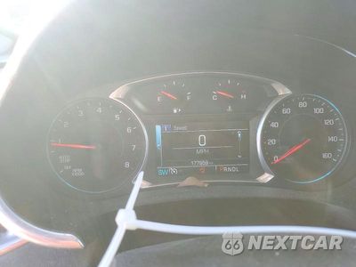 Zdjęcie 9 z 12 samochodu: 2018 CHEVROLET MALIBU LT VIN:1G1ZD5ST2JF168892 - miniatura