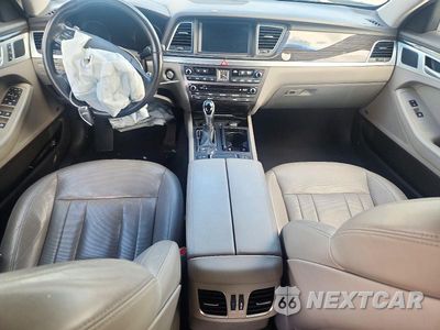 Zdjęcie 8 z 12 samochodu: 2015 HYUNDAI GENESIS 3.8L VIN:KMHGN4JE4FU103887 - miniatura
